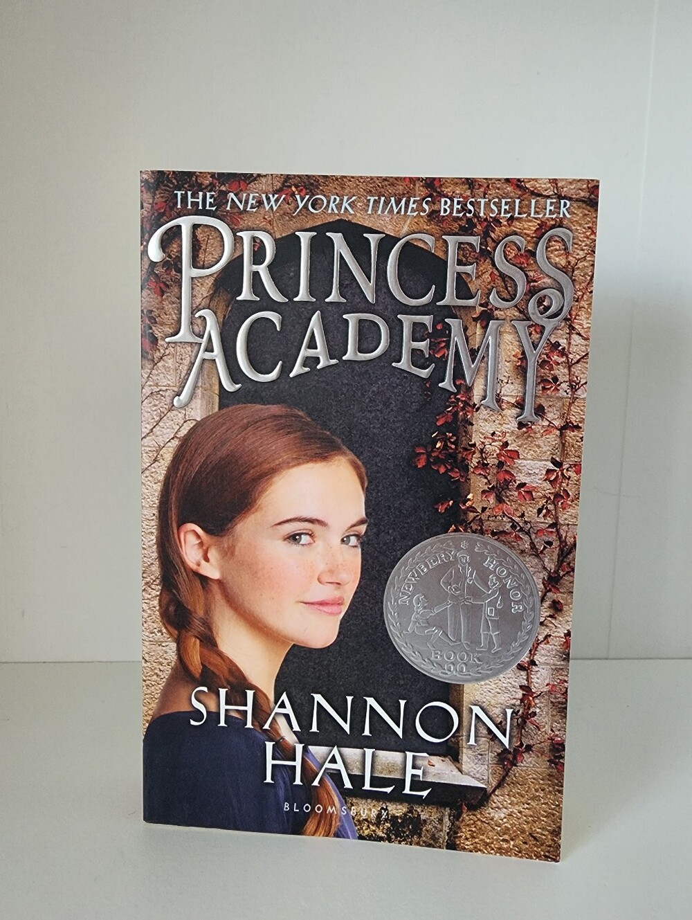 🖤3/$20 Princess Academy by Shannon Hale NYT Bestseller YA Paperback Novel